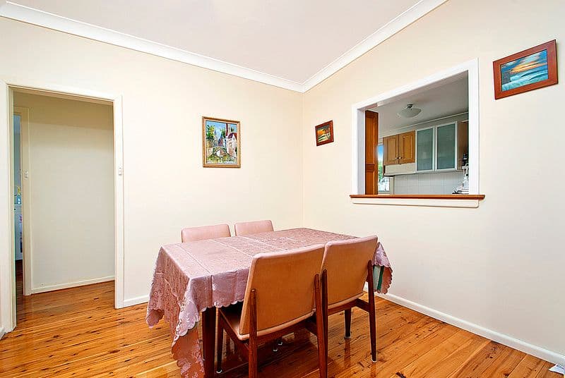 18 Tinakill Avenue, ENGADINE NSW 2233, Engadine - Thumbnail 8