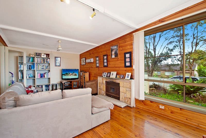 18 Tinakill Avenue, ENGADINE NSW 2233, Engadine - Thumbnail 4