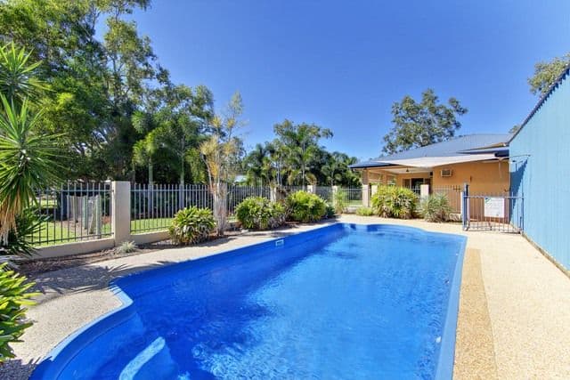 1 Octagonal Crescent, KELSO QLD 4815, Kelso - Thumbnail 2