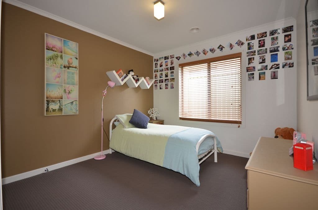 11 Calloway Close, MINERS REST VIC 3352, Miners Rest - Thumbnail 7