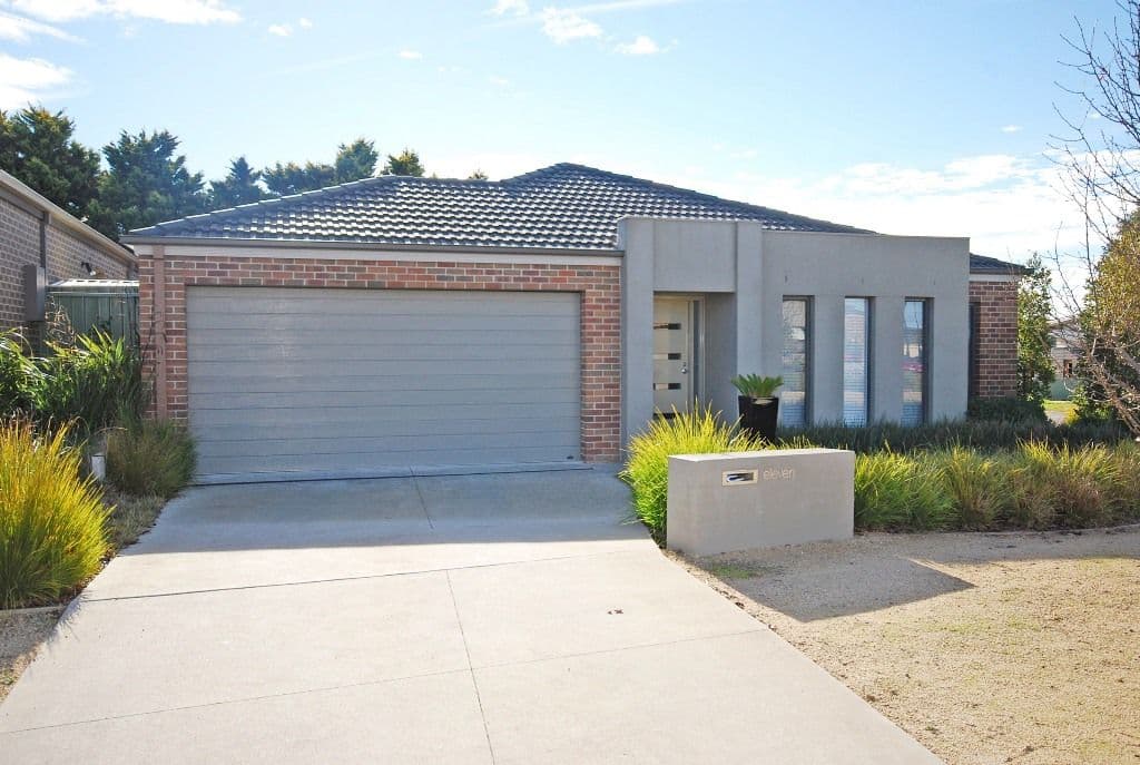 11 Calloway Close, MINERS REST VIC 3352, Miners Rest - Image 1