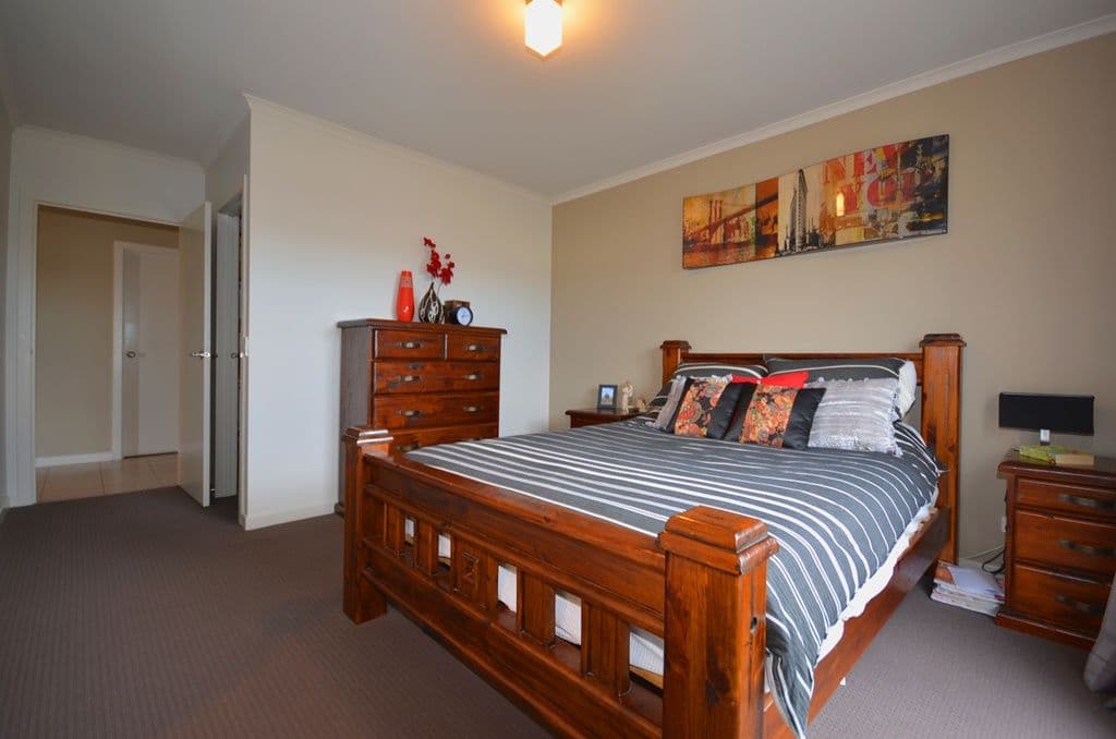11 Calloway Close, MINERS REST VIC 3352, Miners Rest - Thumbnail 5
