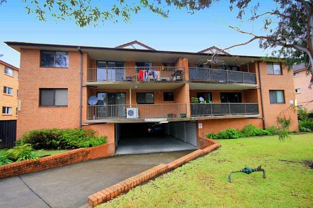 18 Gordon Street, BANKSTOWN NSW 2200, Bankstown - Image 1