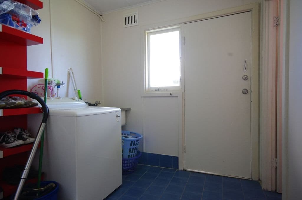 32 Denston Way, GIRRAWHEEN WA 6064, Girrawheen - Thumbnail 7