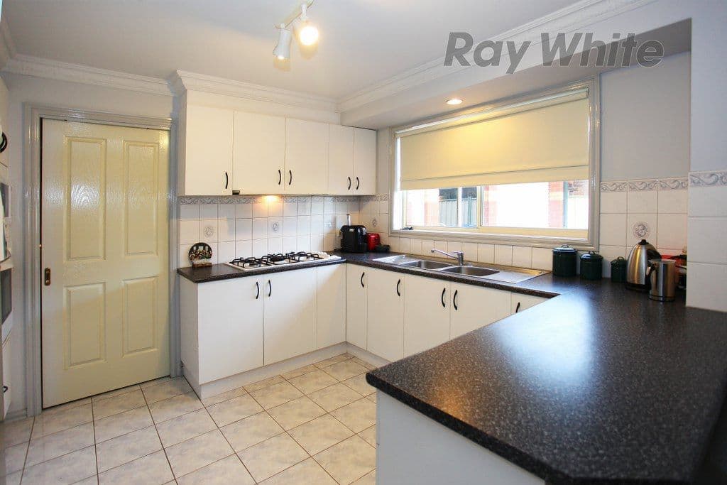 8 Doubell Boulevard, TRUGANINA VIC 3029, Truganina - Thumbnail 2