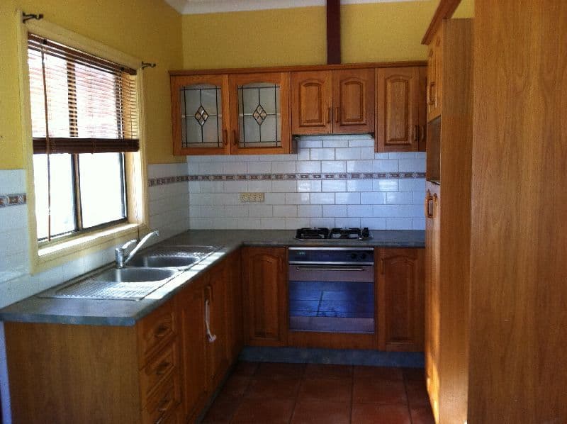 19 Bluebell Road, BARRACK HEIGHTS NSW 2528, Barrack Heights - Thumbnail 2