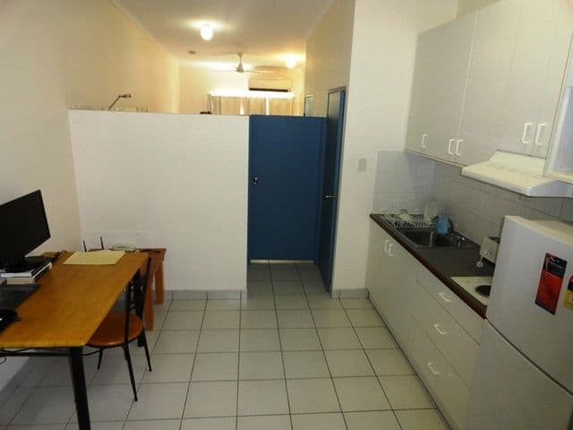 152/21 Cavenagh Street, DARWIN NT 0800, Darwin - Thumbnail 2