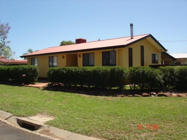 111 Quintin Street, ROMA QLD 4455, Roma - Image 1