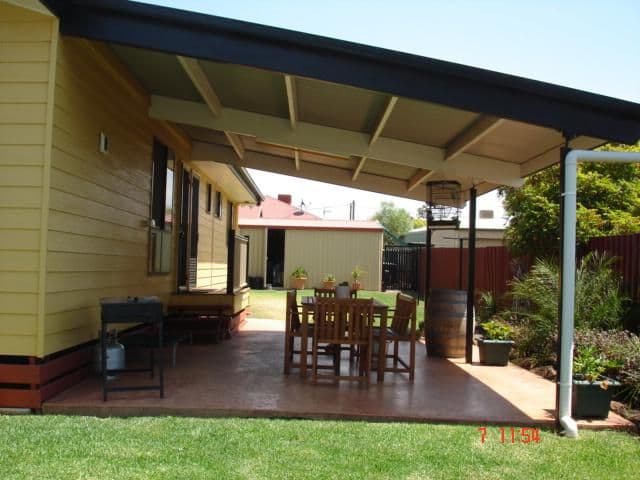 111 Quintin Street, ROMA QLD 4455, Roma - Thumbnail 2