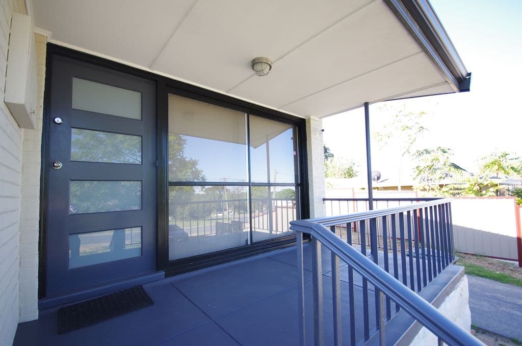 33 Colne Way, GIRRAWHEEN WA 6064, Girrawheen - Thumbnail 3