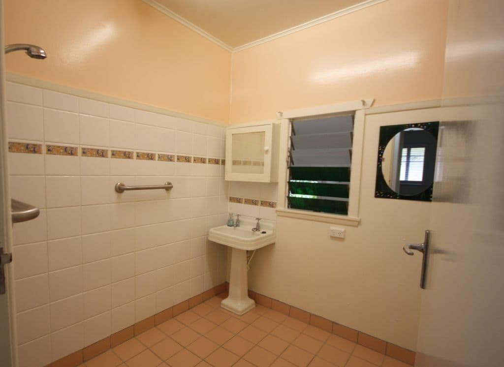 88 Tenth Street, HOME HILL QLD 4806, Home Hill - Thumbnail 8
