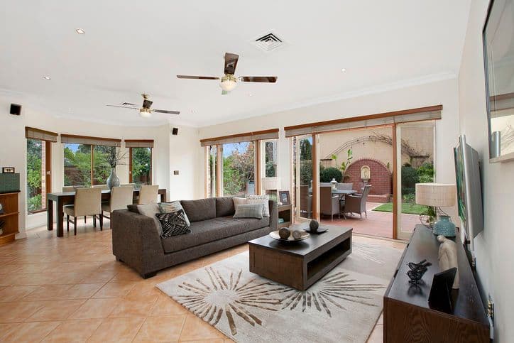 18 Omar Street, TEMPLESTOWE LOWER VIC 3107, Templestowe Lower - Thumbnail 2