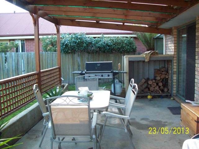 102 South Esk Drive, HADSPEN TAS 7290, Hadspen - Image 1