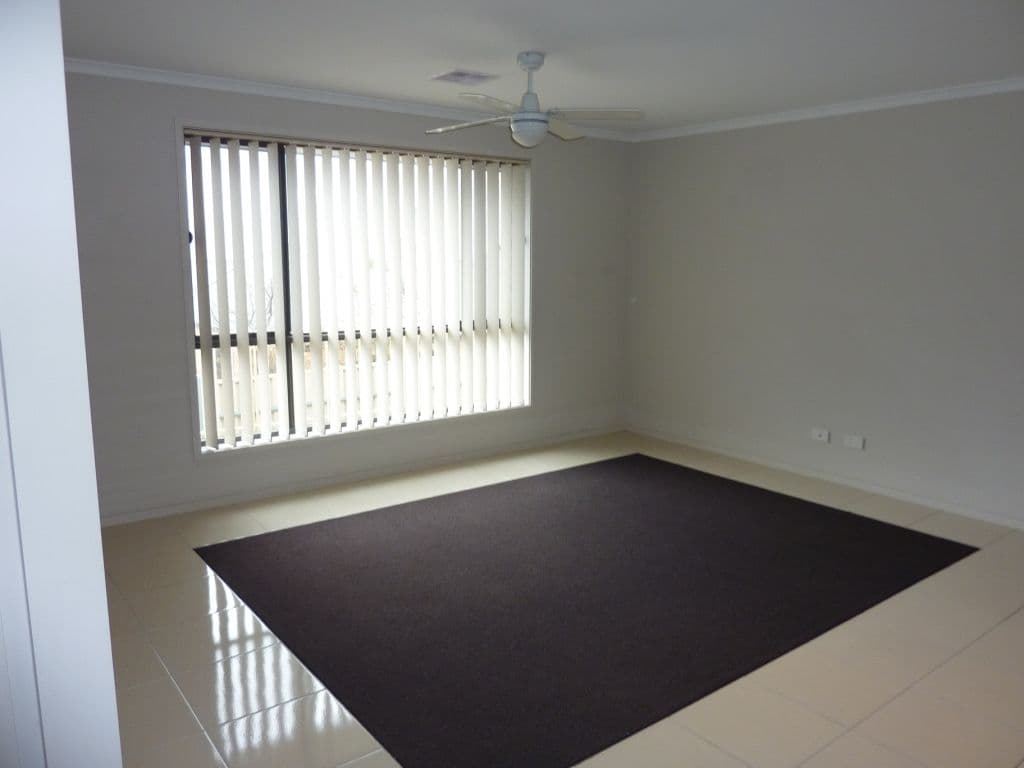 20 Norfolk Street, CRAIGMORE SA 5114, Craigmore - Thumbnail 2