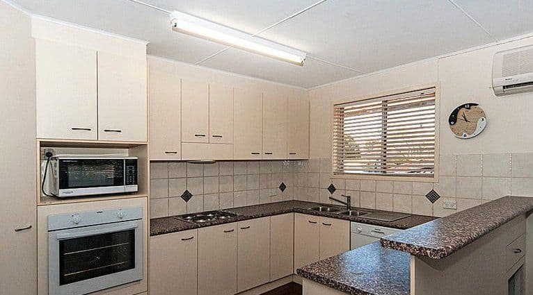 7 Clarice Street, HARRISTOWN QLD 4350, Harristown - Thumbnail 3