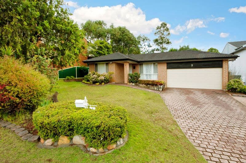 7 Hobart Place, ILLAWONG NSW 2234, Illawong - Image 1