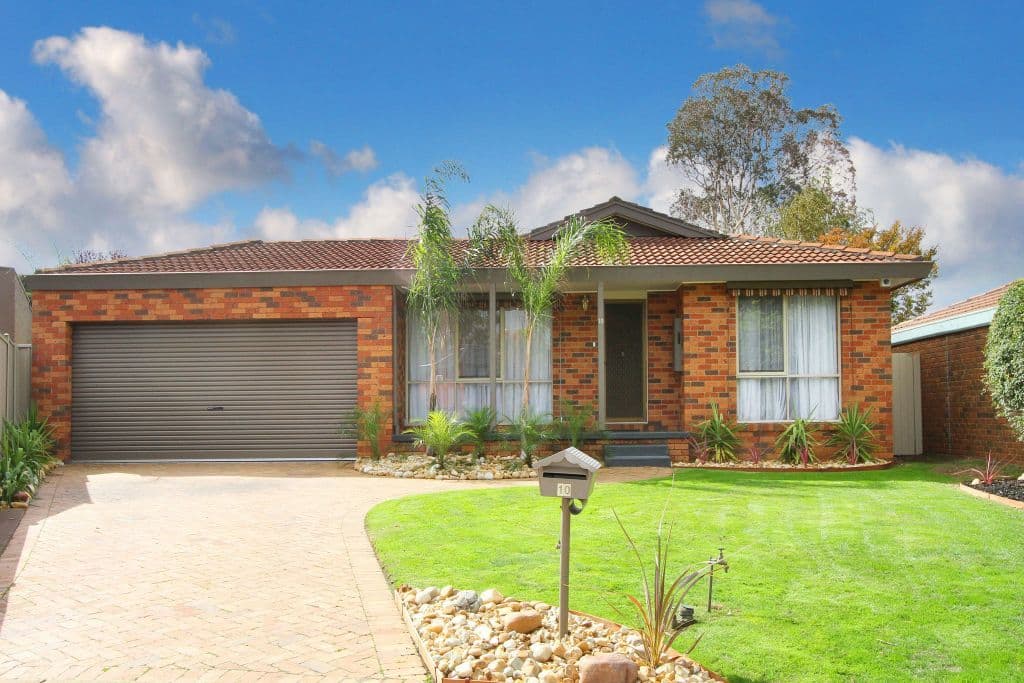 10 Daphne Close, MILL PARK VIC 3082, Mill Park - Image 1