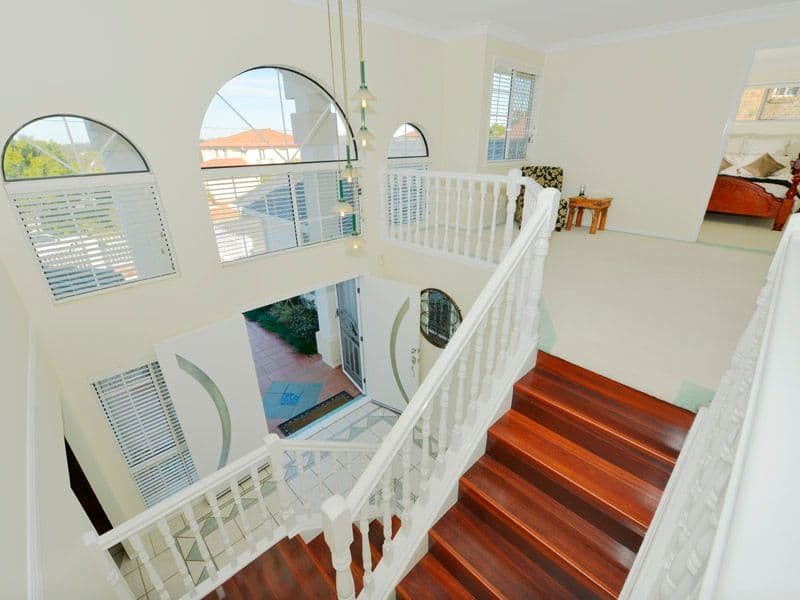 137 Cribb Road, CARINDALE QLD 4152, Carindale - Thumbnail 5