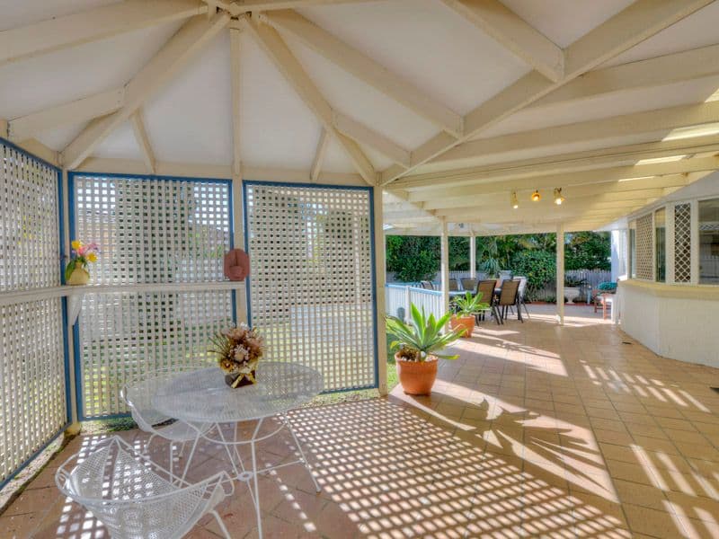 137 Cribb Road, CARINDALE QLD 4152, Carindale - Thumbnail 2