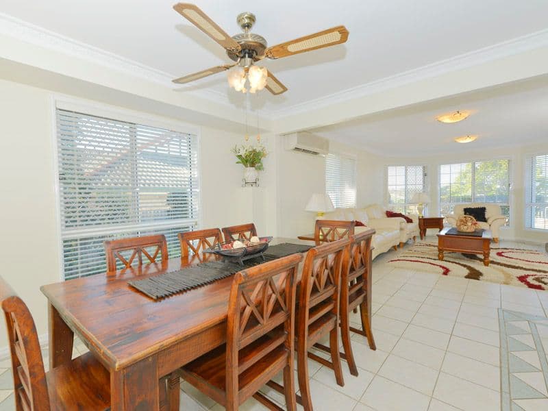 137 Cribb Road, CARINDALE QLD 4152, Carindale - Thumbnail 6