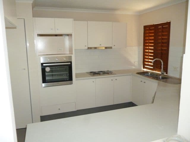 37 Stephens Street, BURLEIGH HEADS QLD 4220, Burleigh Heads - Thumbnail 6