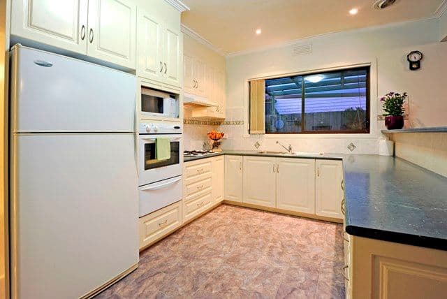 23 Keon Parade, RESERVOIR VIC 3073, Reservoir - Thumbnail 4