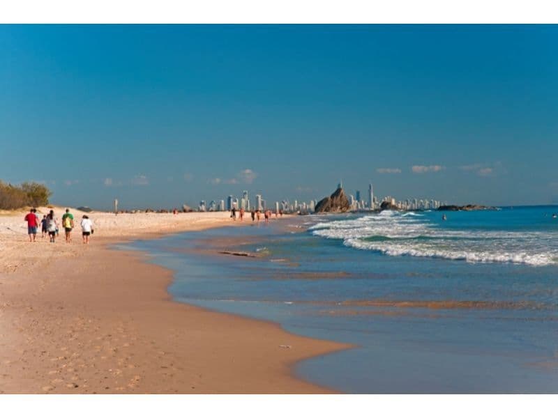 734 Pacific Parade, CURRUMBIN QLD 4223, Currumbin - Thumbnail 5