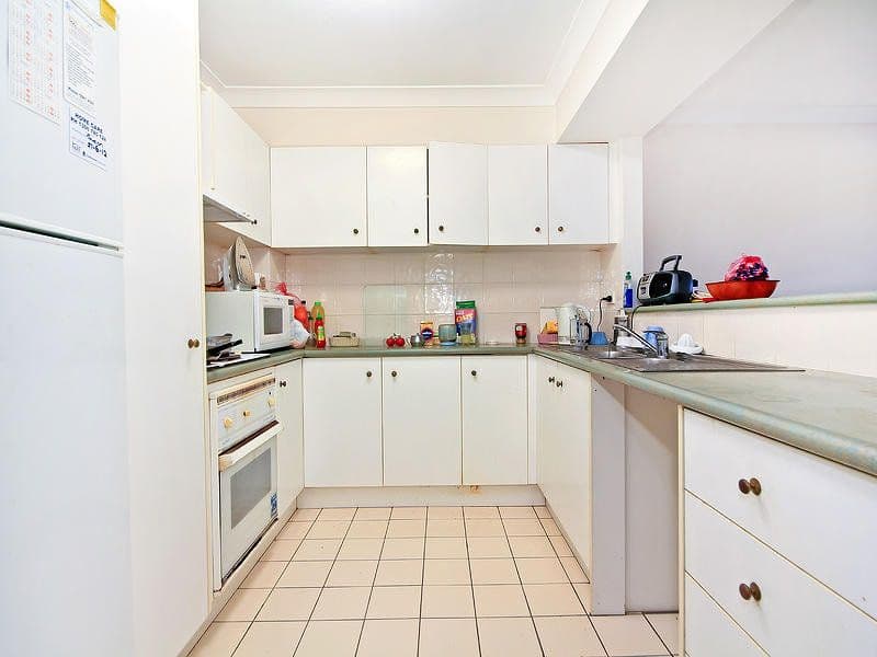 100 'Sandringham', Racecourse Drive, BUNDALL QLD 4217, Bundall - Thumbnail 6