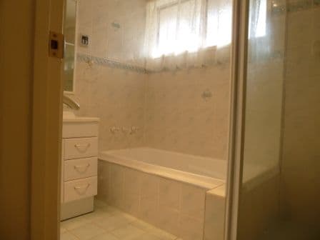26 Sanderson Close, FLYNN ACT 2615, Flynn - Thumbnail 2