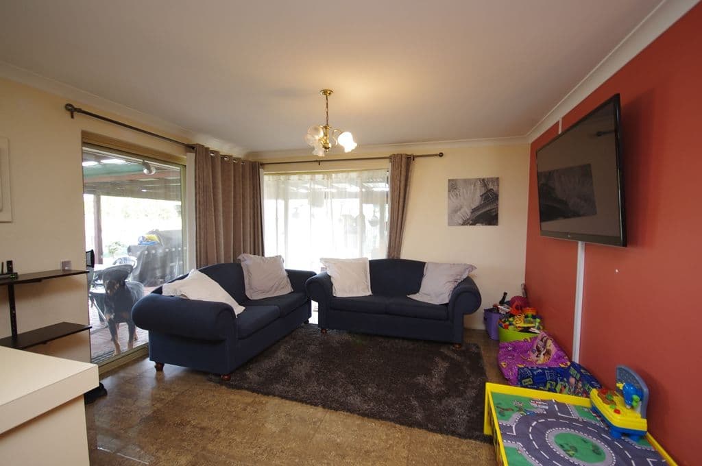64 Dampier Loop, MIRRABOOKA WA 6061, Mirrabooka - Thumbnail 5