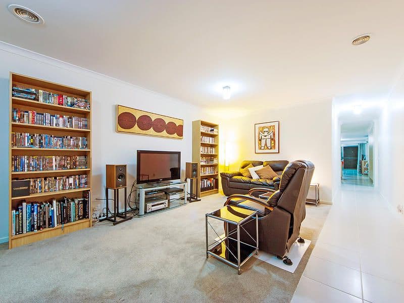 8 Moondara Street, TARNEIT VIC 3029, Tarneit - Thumbnail 2