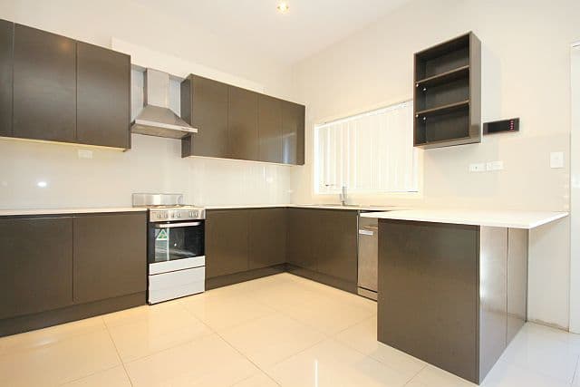 3 Bamfield Avenue, YAGOONA NSW 2199, Yagoona - Thumbnail 3