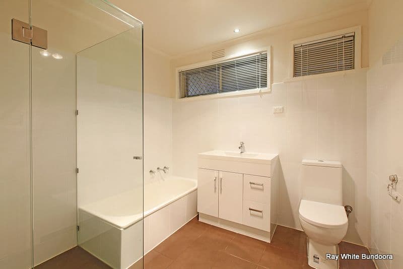 9 Bingham Court, BUNDOORA VIC 3083, Bundoora - Thumbnail 4