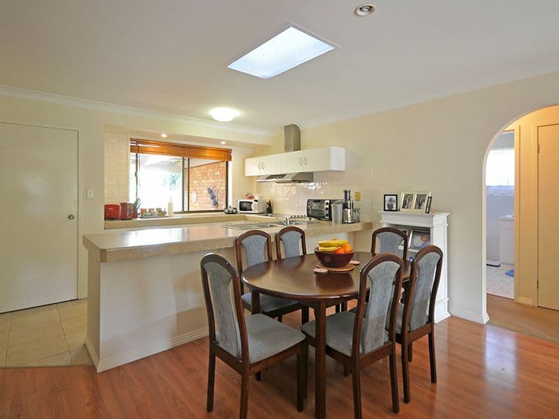 6 Guineas Creek Road, CURRUMBIN WATERS QLD 4223, Currumbin Waters - Thumbnail 3