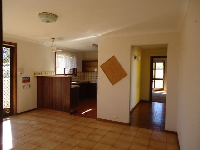 126 Brede Street, GERALDTON WA 6530, Geraldton - Thumbnail 5