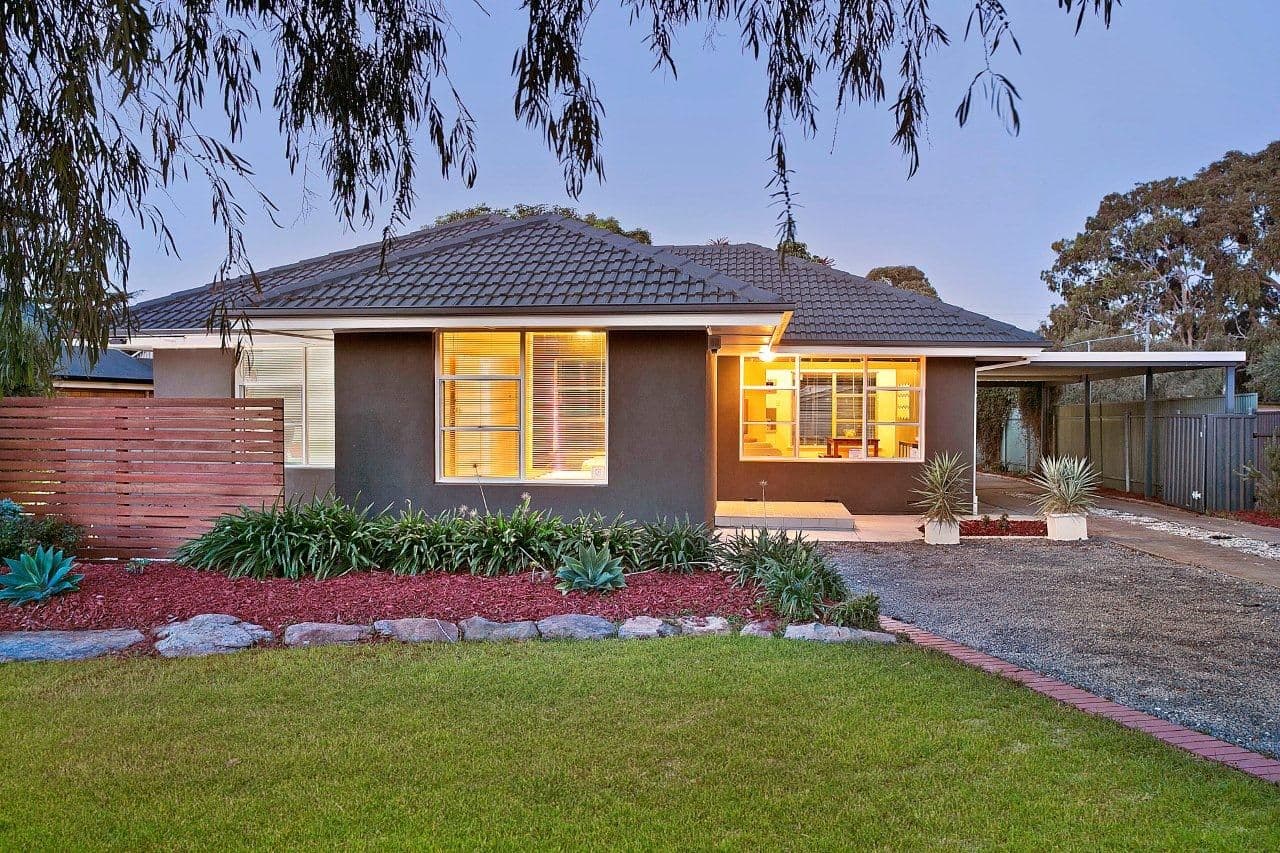 2 Geoffrey Avenue, VALLEY VIEW SA 5093, Valley View - Image 1