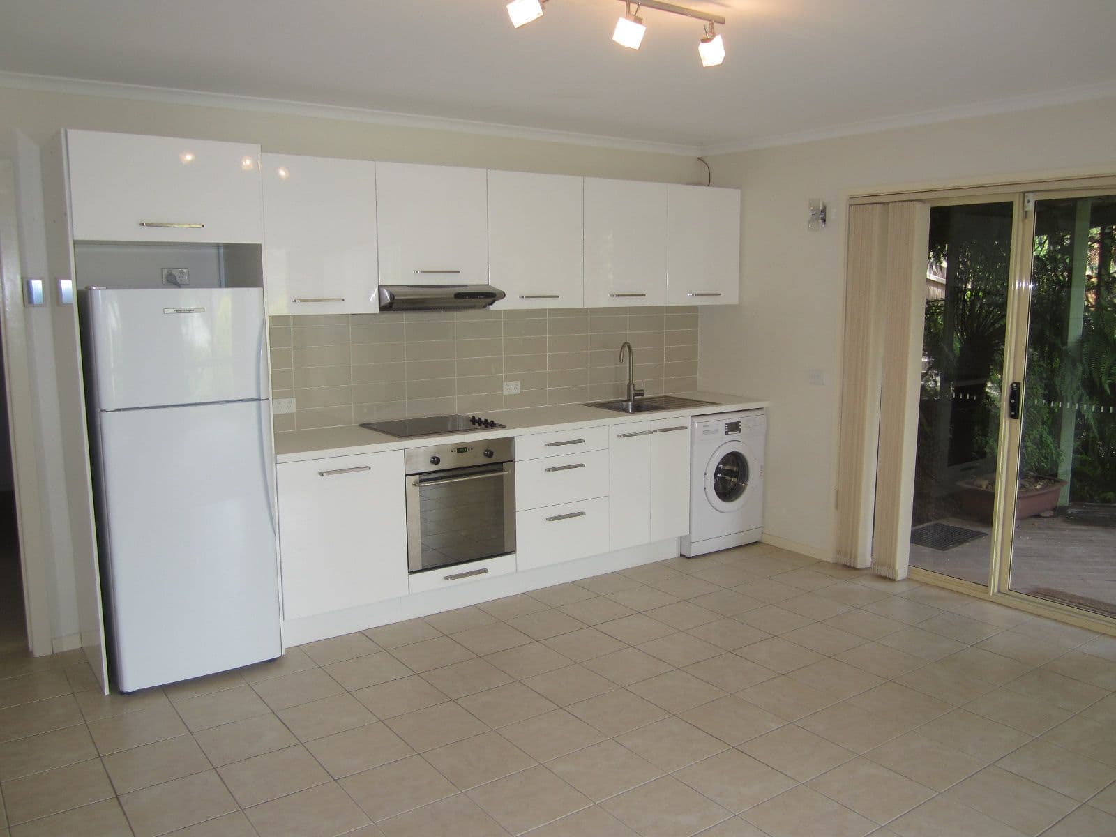 11 A Decker Place, FADDEN ACT 2904, Fadden - Image 1