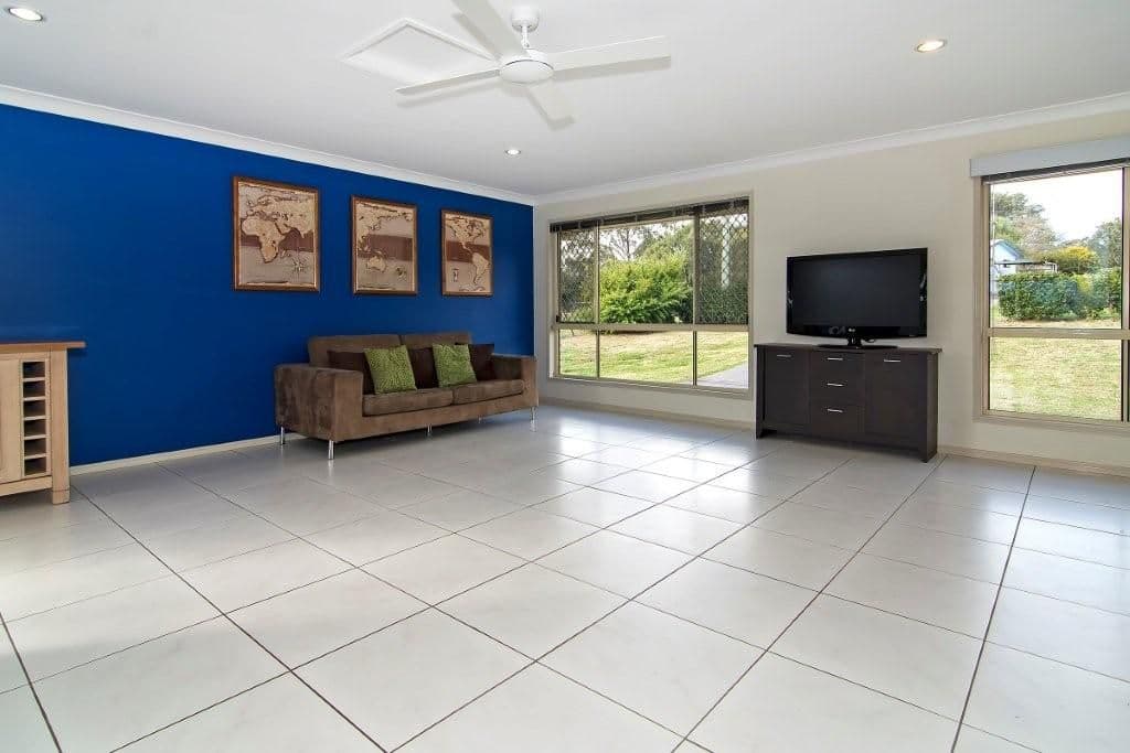 7 Rebwonga Street, KINGSTHORPE QLD 4400, Kingsthorpe - Thumbnail 2