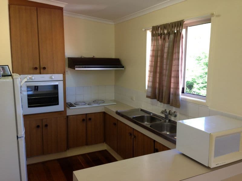 1 Nyanda Street, STRATHPINE QLD 4500, Strathpine - Thumbnail 5