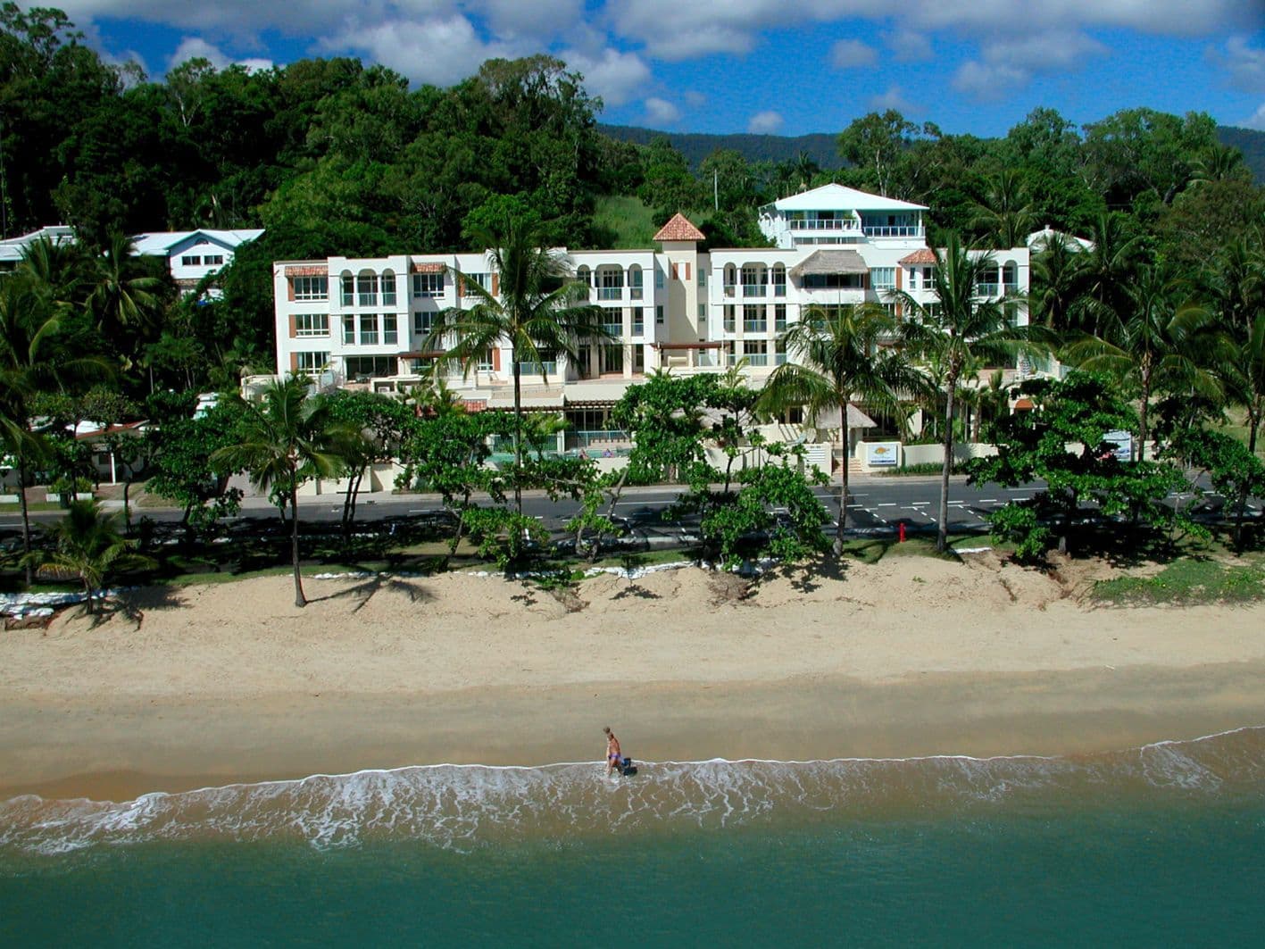  31 Vasey Esplanade, TRINITY BEACH QLD 4879, Trinity Beach - Thumbnail 2