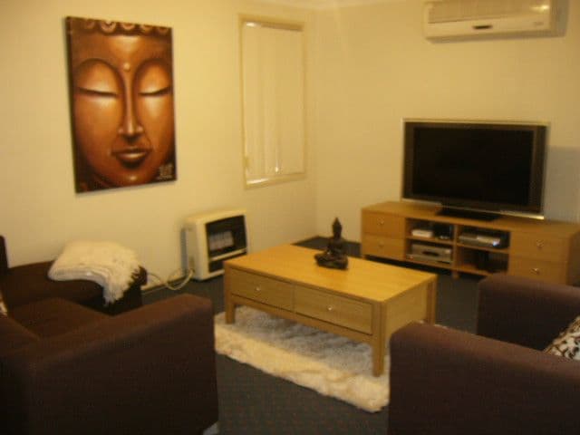 33 Hart Road, SOUTH WINDSOR NSW 2756, South Windsor - Thumbnail 3