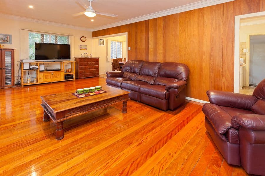 427 Nursery Road, HOLLAND PARK QLD 4121, Holland Park - Thumbnail 2