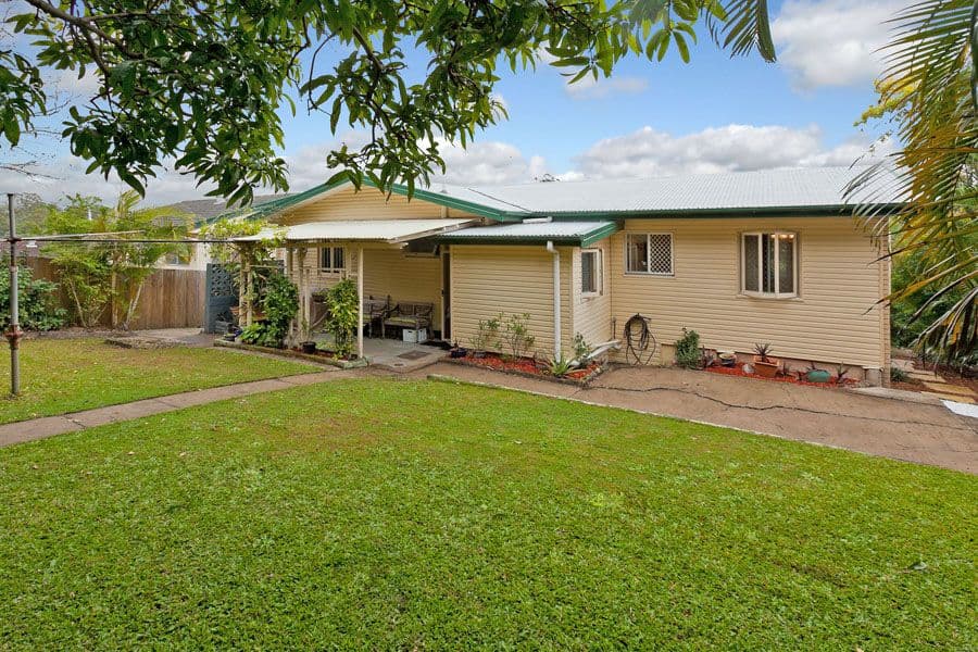 427 Nursery Road, HOLLAND PARK QLD 4121, Holland Park - Thumbnail 8