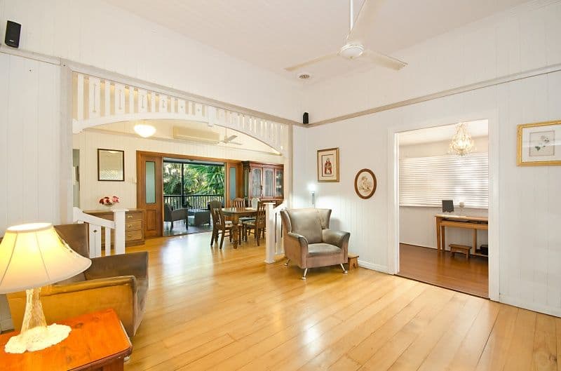 17 Princes Road, HYDE PARK QLD 4812, Hyde Park - Thumbnail 2