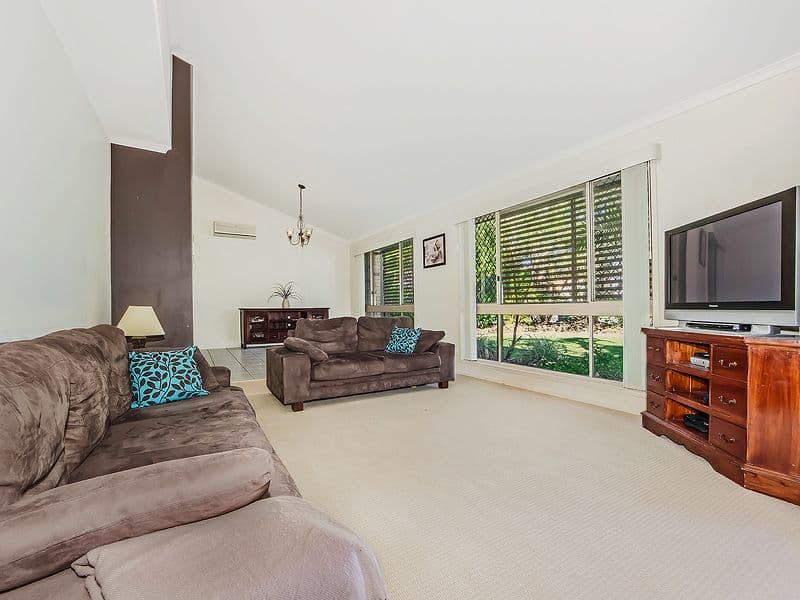 62 Raeside Street, WESTLAKE QLD 4074, Westlake - Thumbnail 3