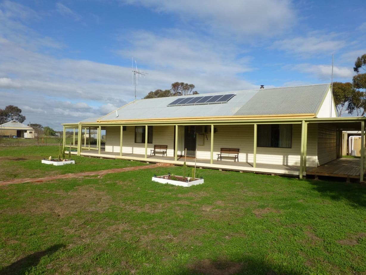 9 Davis Road, PATHO VIC 3564, Patho - Image 1