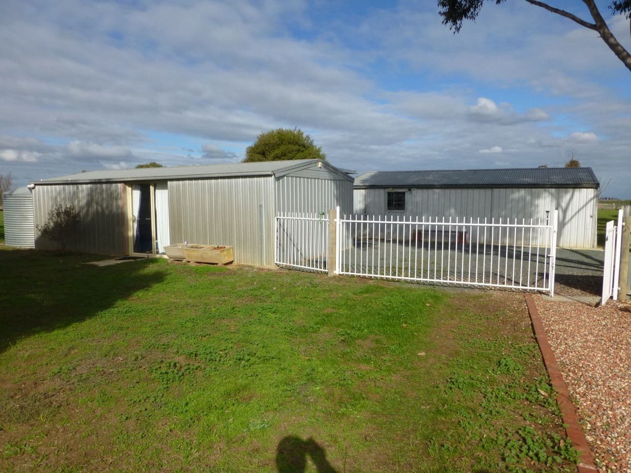 9 Davis Road, PATHO VIC 3564, Patho - Thumbnail 3