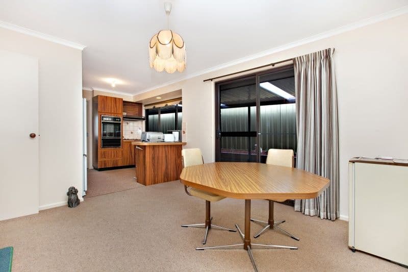 114 Adams Road, TROTT PARK SA 5158, Trott Park - Thumbnail 4
