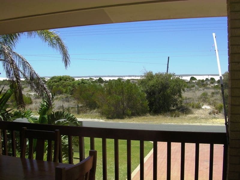 34 Bootoo Street, LANCELIN WA 6044, Lancelin - Thumbnail 4