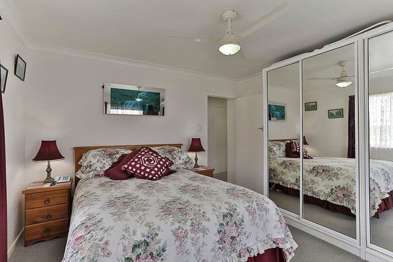 11 Berghofer Street, ROCKVILLE QLD 4350, Rockville - Thumbnail 7